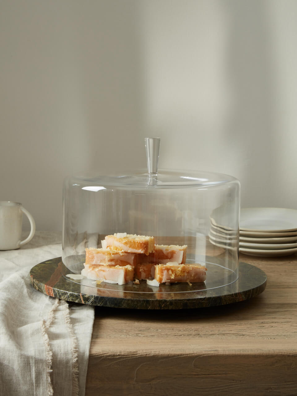 Grande cloche en verre