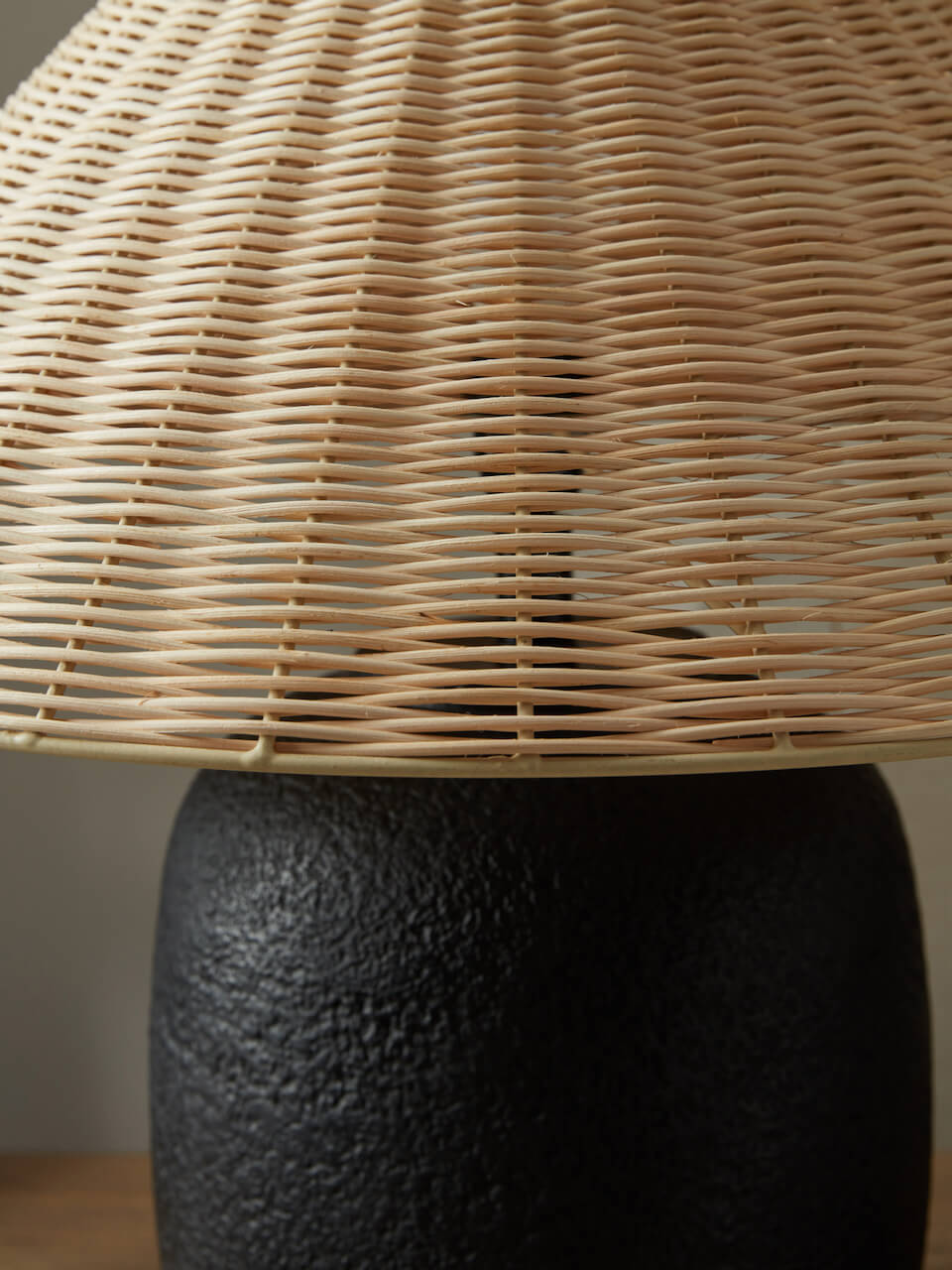 Lampe de table en céramique Ligero