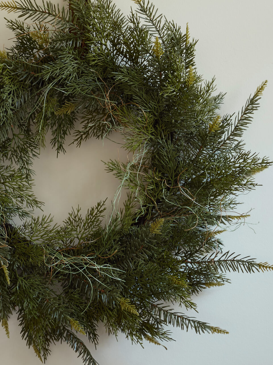 Couronne de sapins mélangés 60 cm