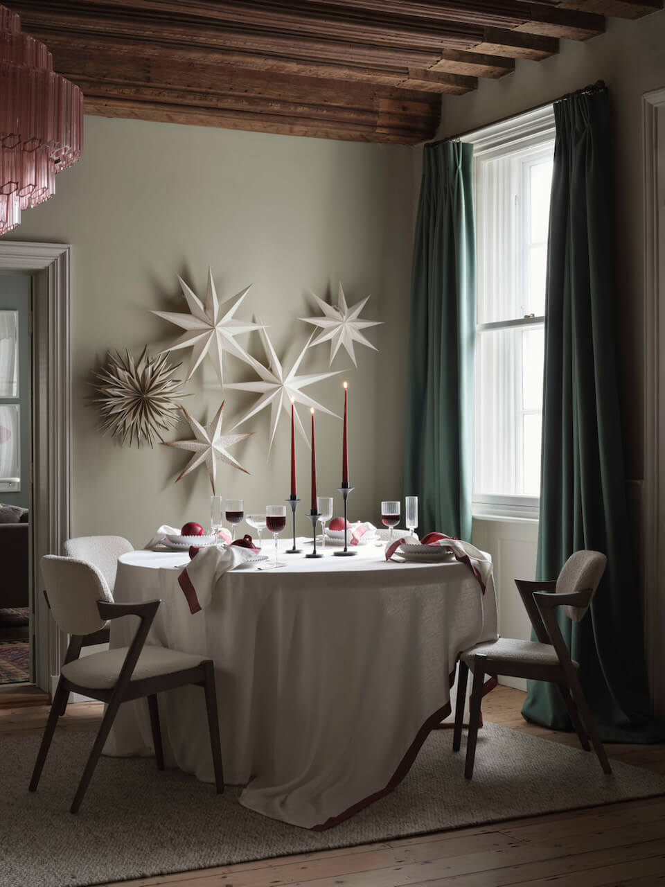 Ensemble de table bordeaux