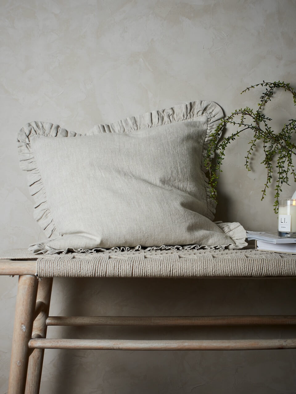 Housse de coussin à volants en mastic