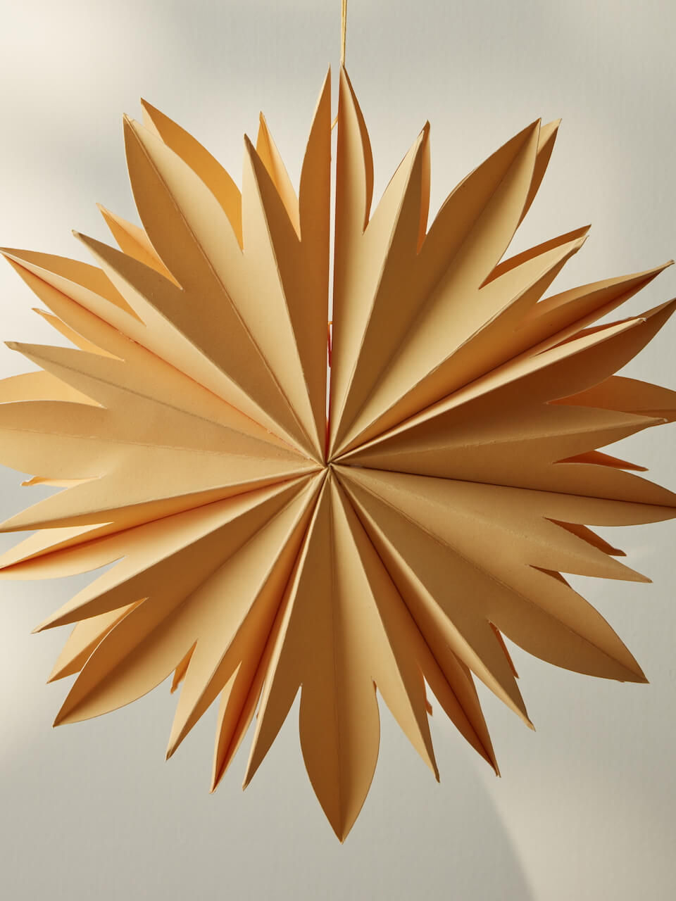 Lot de décorations de Pâques en papier