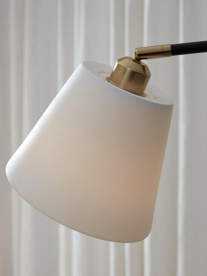 Lampadaire et abat-jour en porcelaine noire Hoshi