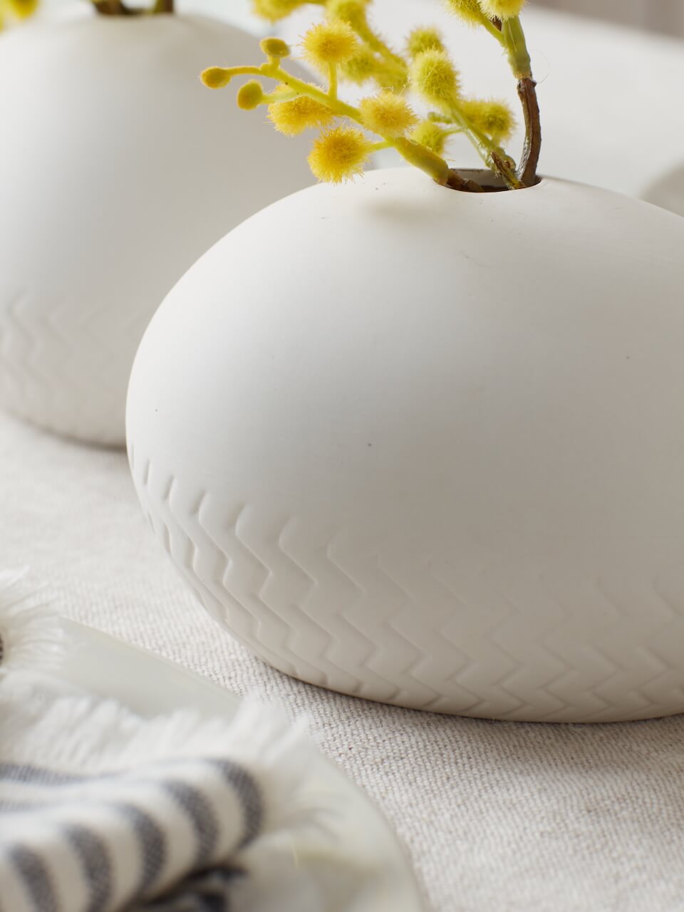 Ensemble de 3 pots décoratifs en céramique blanche