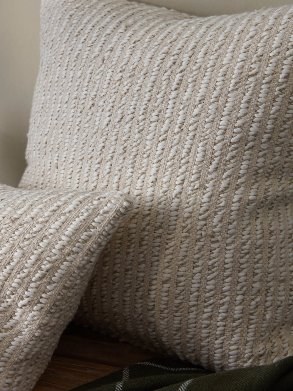 Housse de coussin texturée crème