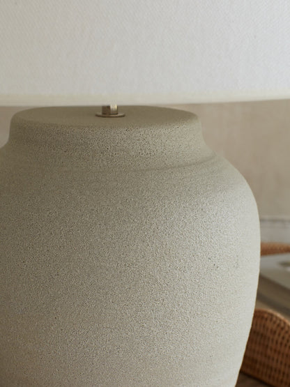 Lampe de table en céramique Haske
