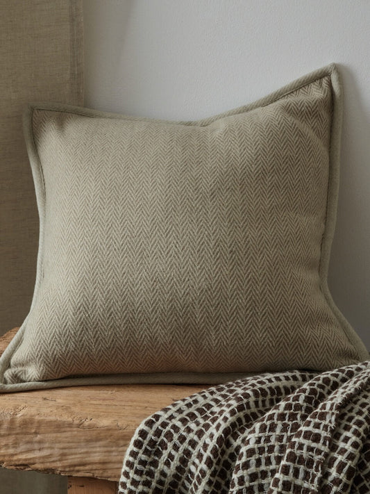 Housse de coussin en laine à chevrons crème 50 x 50 cm