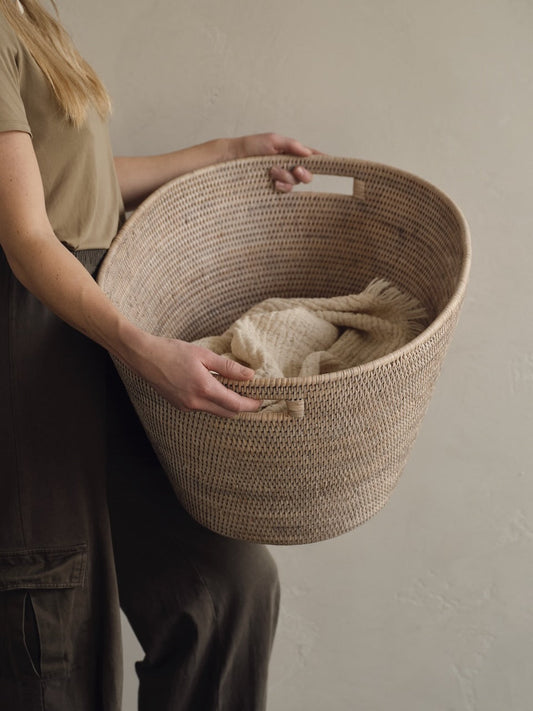 Panier à linge en rotin blanc Cesta