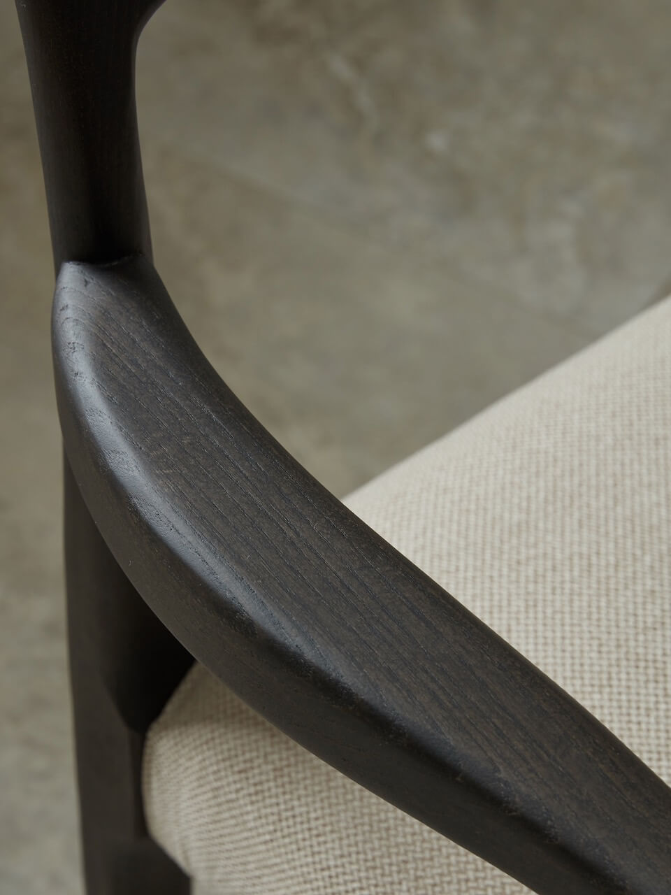 Chaise de salle à manger Hampstead Carver - Fabriquée sur commande