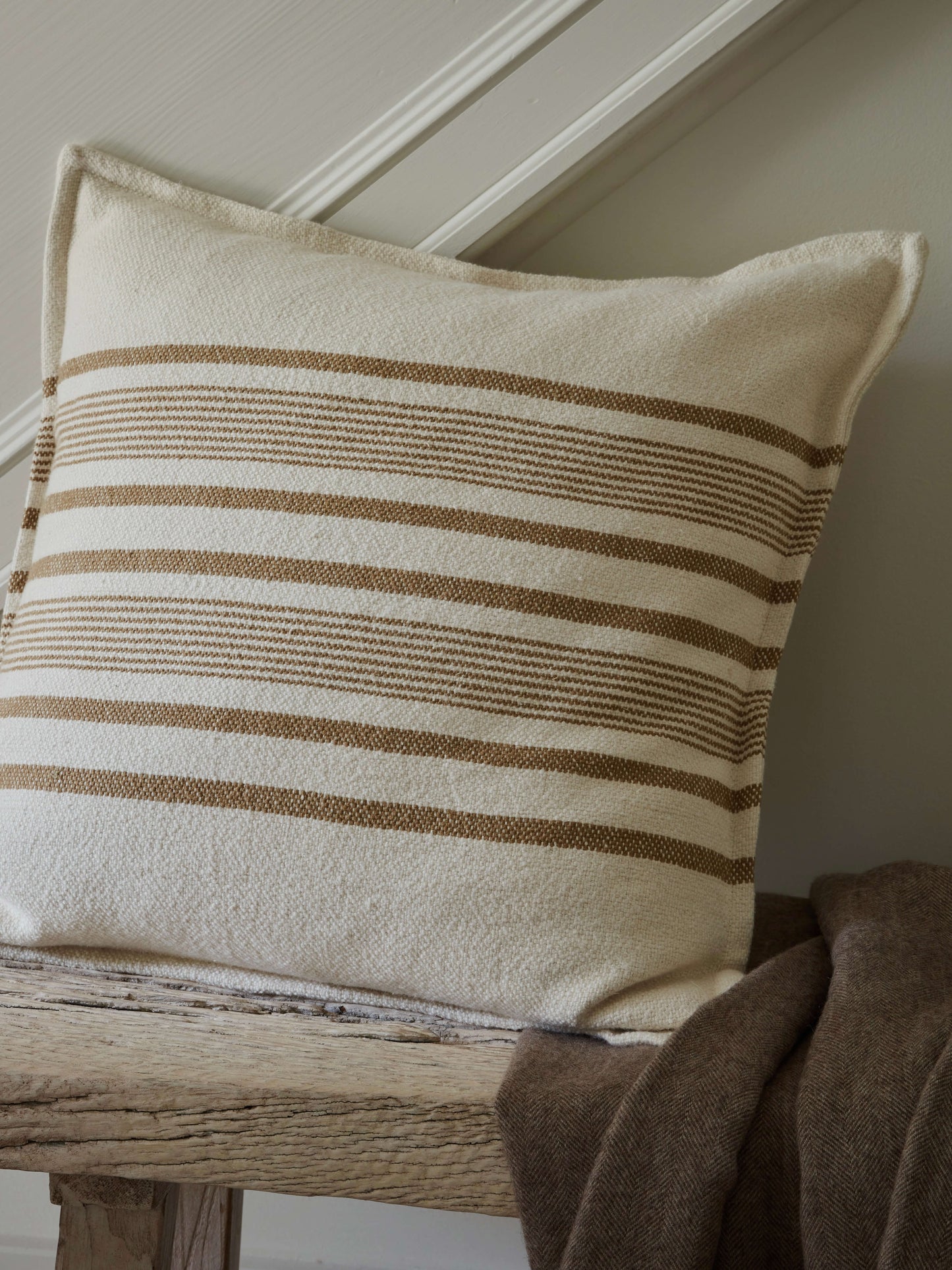 Housse de coussin crème et camel