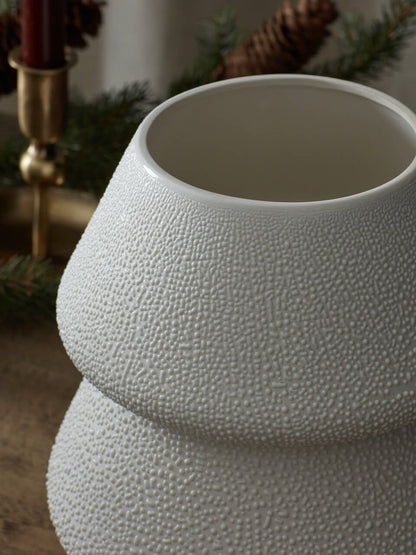 Grand pot en céramique blanche texturée en forme d'arbre