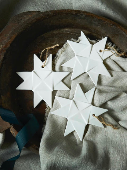 Lot de 3 décorations étoiles en origami en céramique blanche