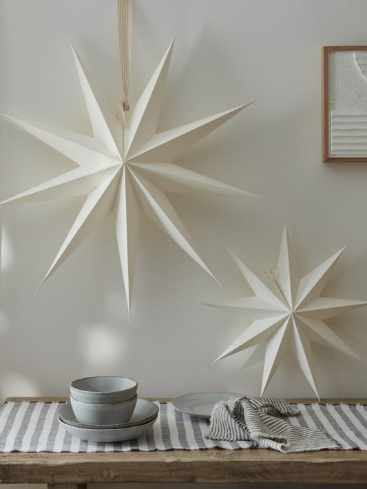 Étoile en papier blanc antique
